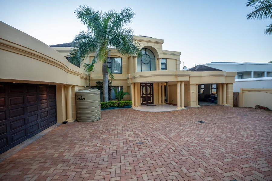 5 Bedroom Property for Sale in Nahoon Beach Eastern Cape